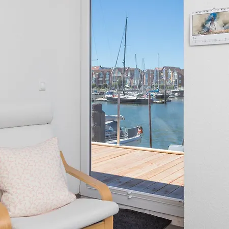 City-marina Cuxhaven, Unterdeck